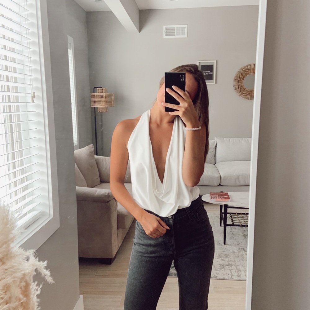 Express SUPER sexy white blouse size xs